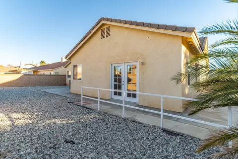 2049 Kalliope Ave, Lancaster, CA 93536 photo 39