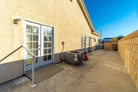 2049 Kalliope Ave, Lancaster, CA 93536 photo 40