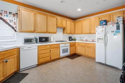 2049 Kalliope Ave, Lancaster, CA 93536 photo 19