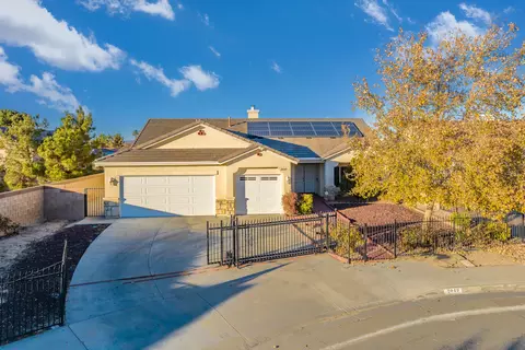 2049 Kalliope Ave, Lancaster, CA 93536