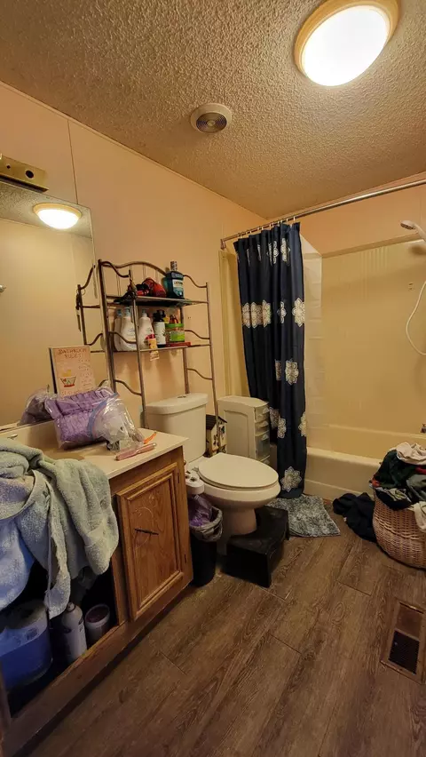 2124 Windflow Dr #64, Rosamond, CA 93560 photo 3