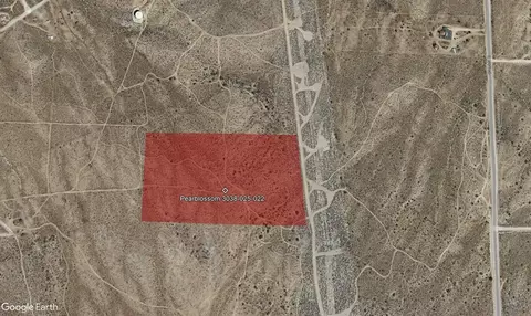 Ave W 4 E, Pearblossom, CA 93553 photo 2