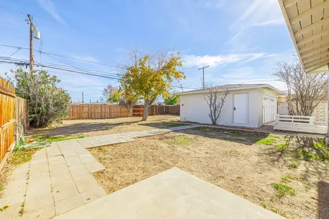 44332 Elm Ave, Lancaster, CA 93534 photo 27