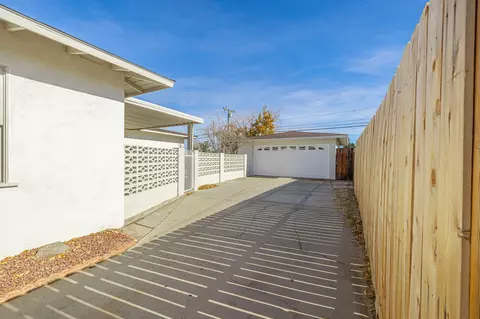 44332 Elm Ave, Lancaster, CA 93534 photo 30