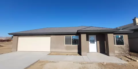 7343 Dogwood Ave, California City, CA 93505
