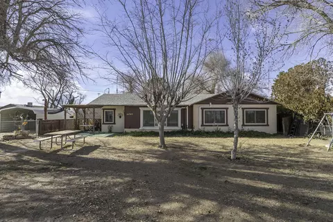 44503 92nd St E, Lancaster, CA 93535
