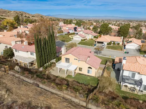 3164 Hampton Rd, Palmdale, CA 93551 photo 6