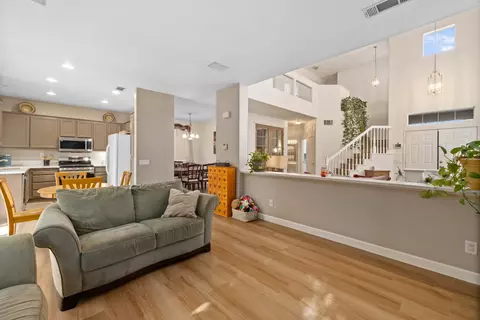6652 Cowboy St, Simi Valley, CA 93063 photo 9