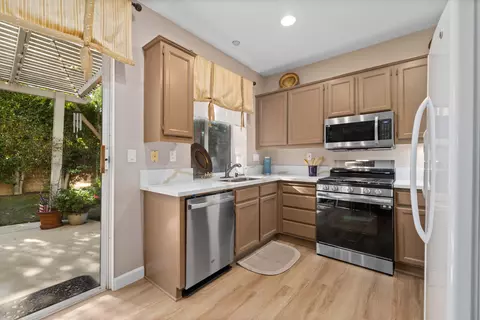 6652 Cowboy St, Simi Valley, CA 93063 photo 16