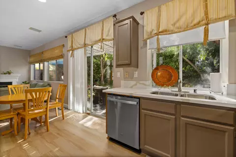 6652 Cowboy St, Simi Valley, CA 93063 photo 15