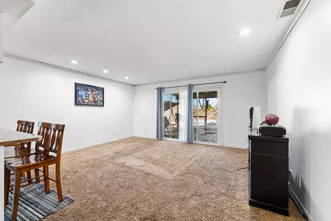 44746 Sarah Ln, Lancaster, CA 93535 photo 18