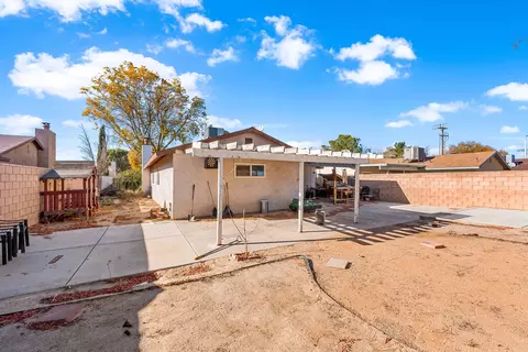 44746 Sarah Ln, Lancaster, CA 93535 photo 35