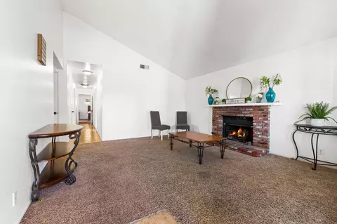 44746 Sarah Ln, Lancaster, CA 93535 photo 10