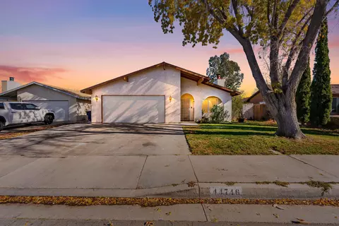 44746 Sarah Ln, Lancaster, CA 93535