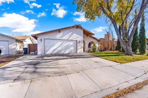 44746 Sarah Ln, Lancaster, CA 93535 photo 8
