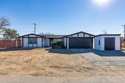 8924 Aspen Ave, California City, CA 93505