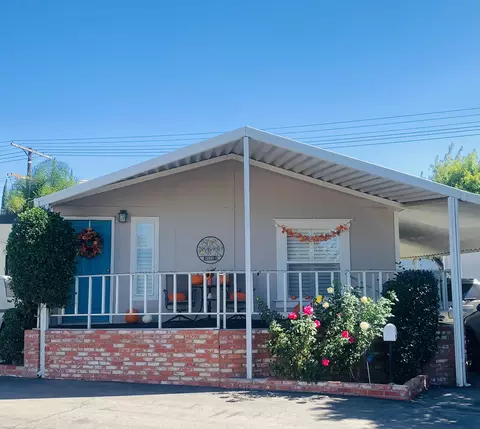 13120 Bradley Ave #11, Sylmar, CA 91342