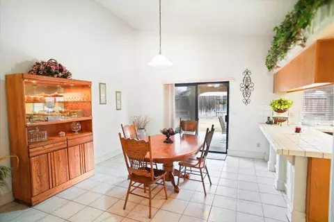 1614 Lingard St E, Lancaster, CA 93535 photo 5