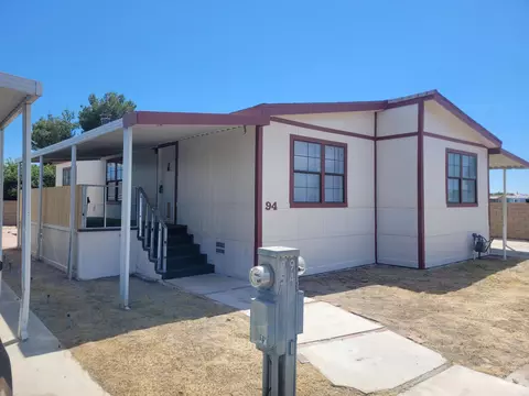 2545 Avenue I E #94, Lancaster, CA 93535