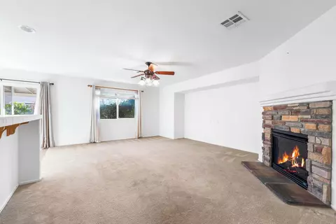 45558 Ruth Ct, Lancaster, CA 93535 photo 10