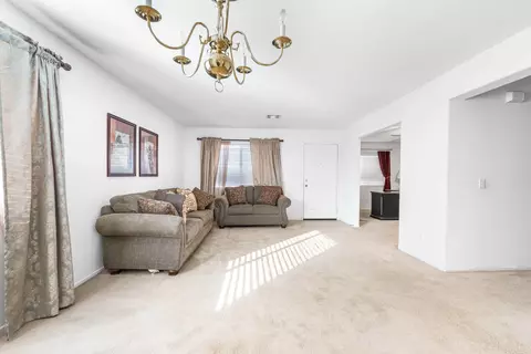 45558 Ruth Ct, Lancaster, CA 93535 photo 5
