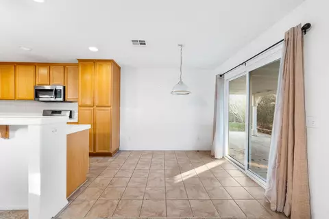 45558 Ruth Ct, Lancaster, CA 93535 photo 8