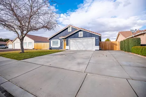 3315 Ave K4 E, Lancaster, CA 93535 photo 2