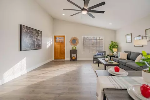 3315 Ave K4 E, Lancaster, CA 93535 photo 4