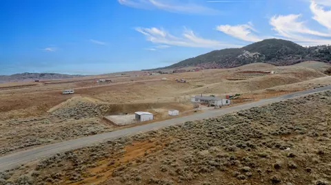 19140 Algoma Dr, Tehachapi, CA 93561
