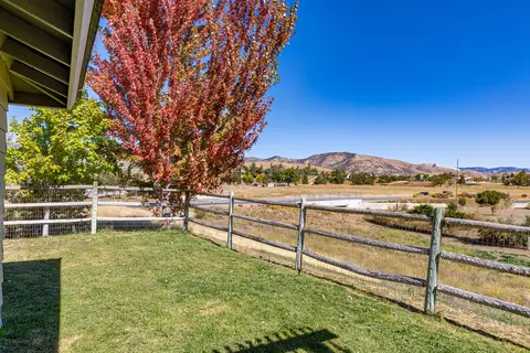 21640 Westwood Blvd, Tehachapi, CA 93561 photo 19