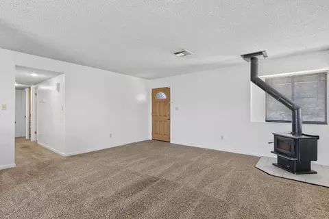21640 Westwood Blvd, Tehachapi, CA 93561 photo 5