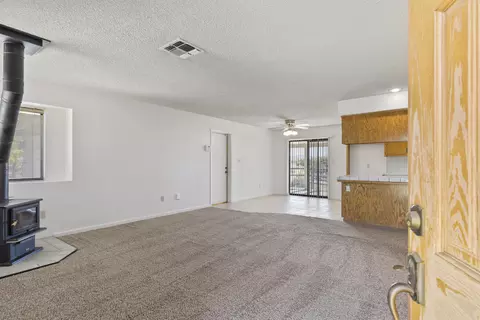 21640 Westwood Blvd, Tehachapi, CA 93561 photo 6