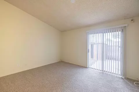 645 Ivesbrook St E, Lancaster, CA 93535 photo 32