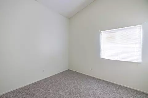 645 Ivesbrook St E, Lancaster, CA 93535 photo 30