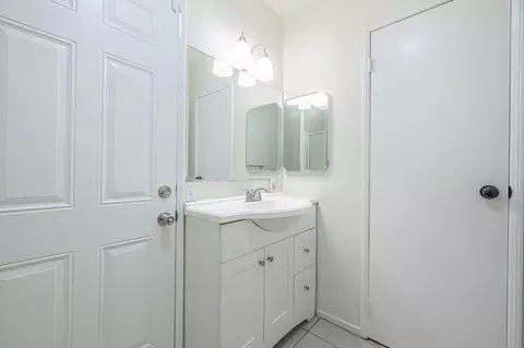 645 Ivesbrook St E, Lancaster, CA 93535 photo 36