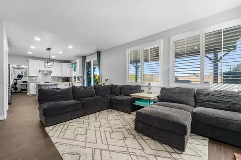 7221 Nightingale Ln, Lancaster, CA 93536 photo 25
