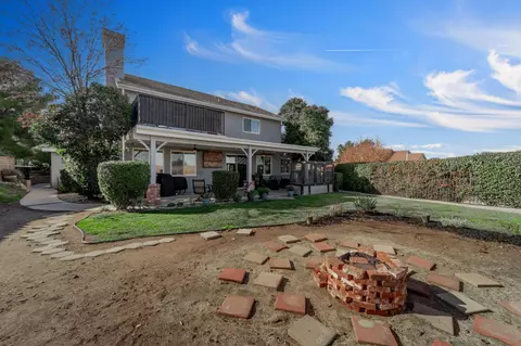 7221 Nightingale Ln, Lancaster, CA 93536 photo 51