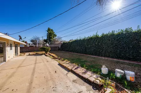 1126 Avenue J1 E, Lancaster, CA 93535 photo 33