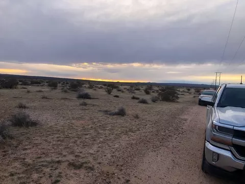 Helendale E, Hinkley, CA 92347 photo 3