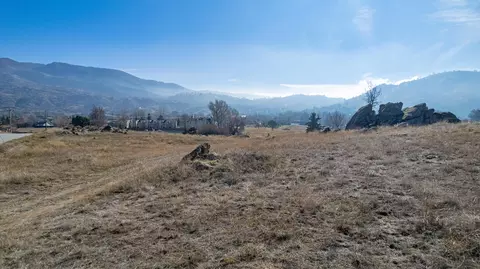 St. Andrews Drive, Tehachapi, CA 93561 photo 7