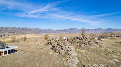 St. Andrews Drive, Tehachapi, CA 93561 photo 10