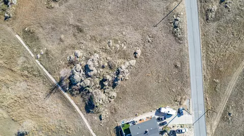 St. Andrews Drive, Tehachapi, CA 93561 photo 11
