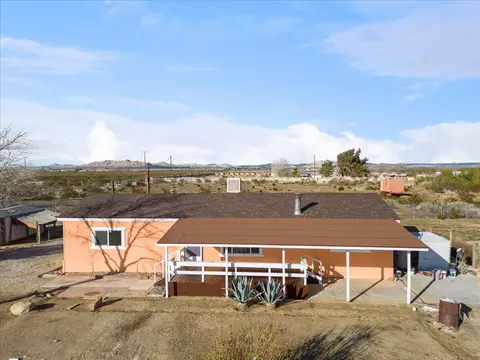 36330 168th St E, Llano, CA 93544