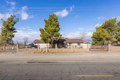 11637 Ave T E, Littlerock, CA 93543