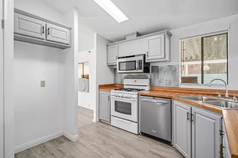 45465 25th St E #SPC 195, Lancaster, CA 93535 photo 9