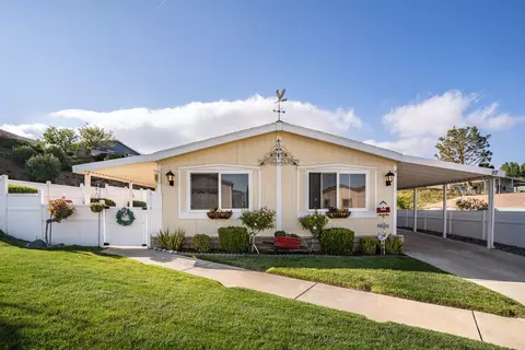 33105 Santiago Rd #SPC 97, Acton, CA 93510