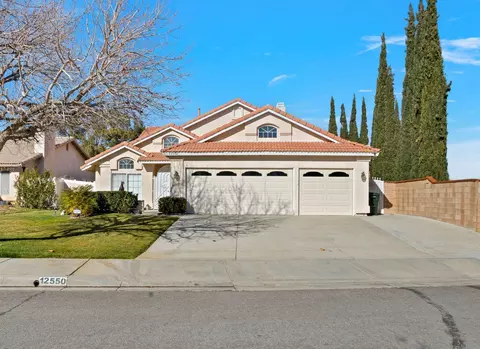 12550 Silver Saddle Way, Victorville, CA 92392