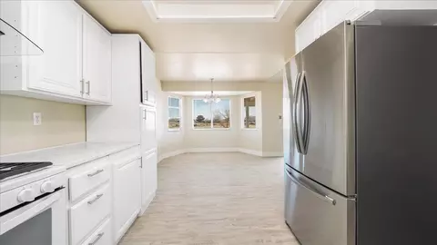 41002 158th St E, Lancaster, CA 93535 photo 17