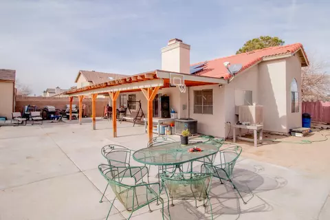2354 Kettering St E, Lancaster, CA 93535 photo 30