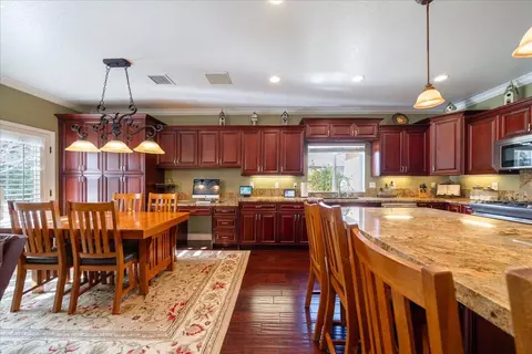 4110 Derby Cir, Quartz Hill, CA 93536 photo 11